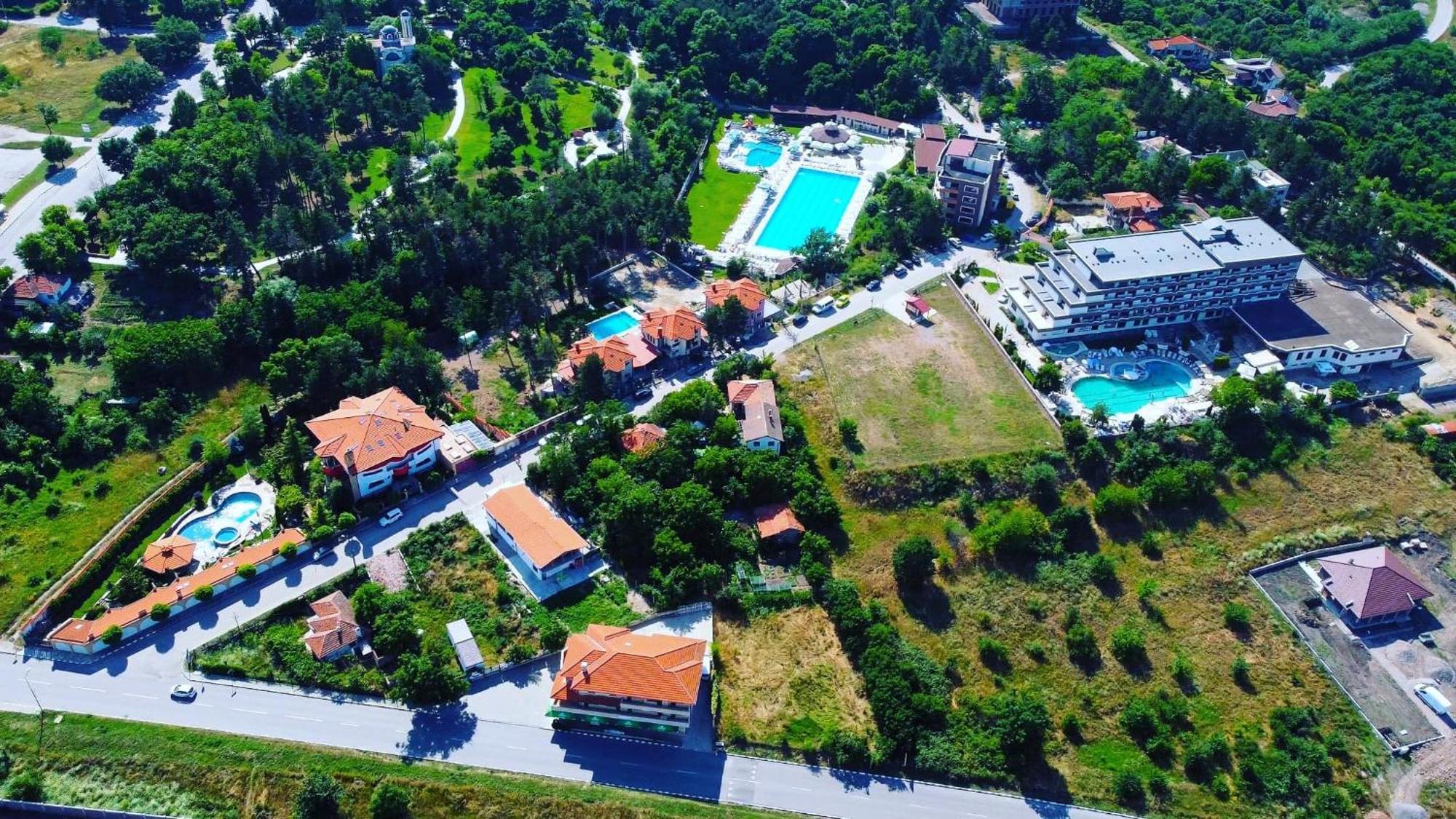 D Villa Минерални-Бани Экстерьер фото
